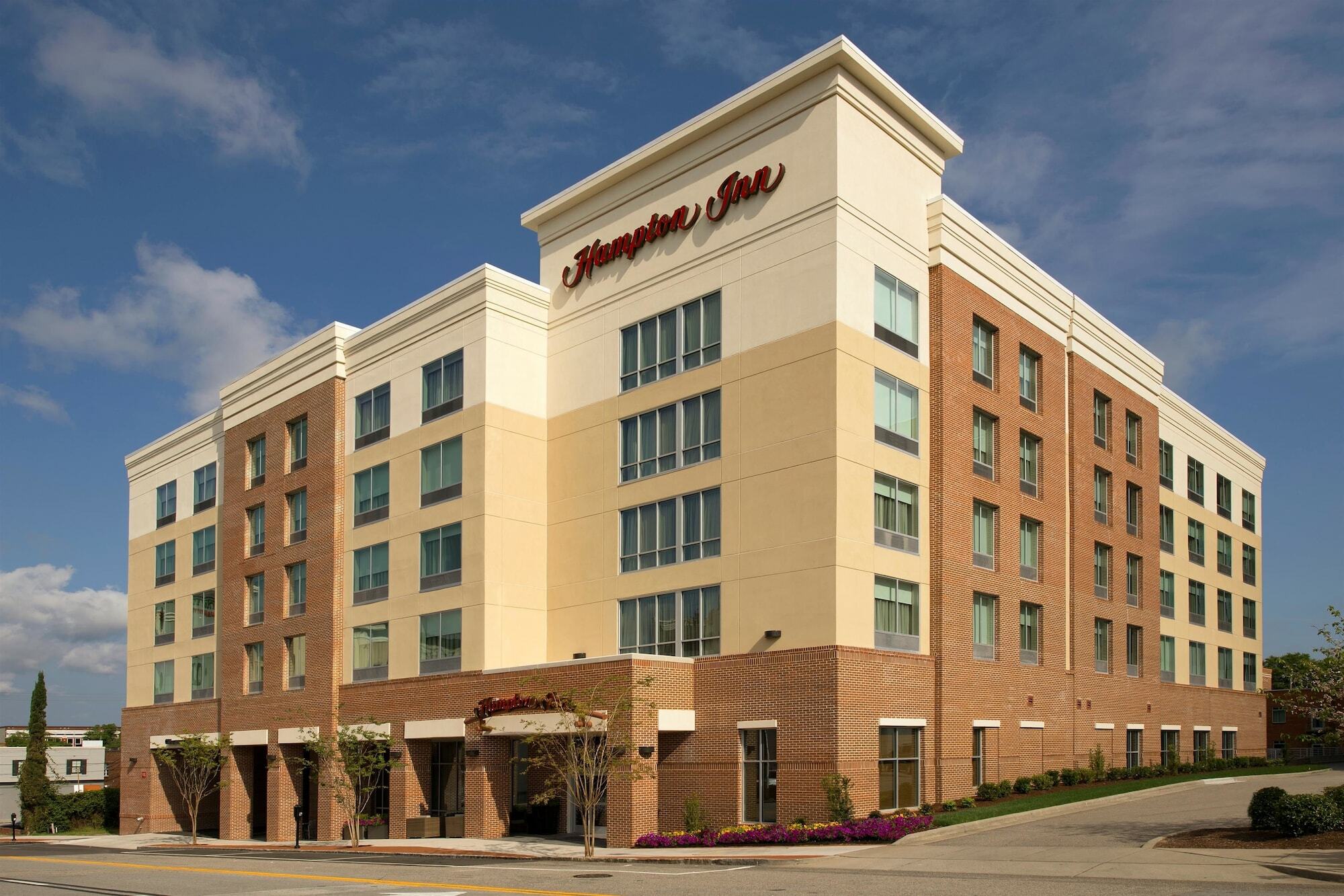 Hampton Inn Wilmington Downtown Екстериор снимка